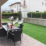 Appartamento Campagnola Piano Terra Con Giardino Privato