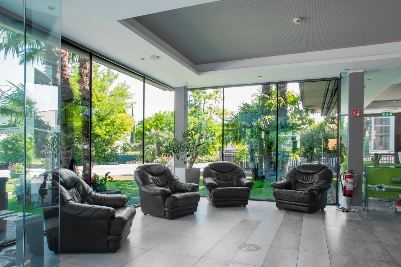 Apartment Campagnola Piano Terra Con Giardino Privato